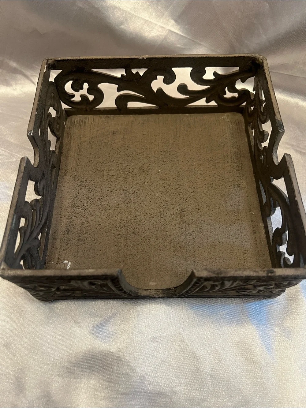 Napkin Holder – Decorative Metal Tabletop Holder